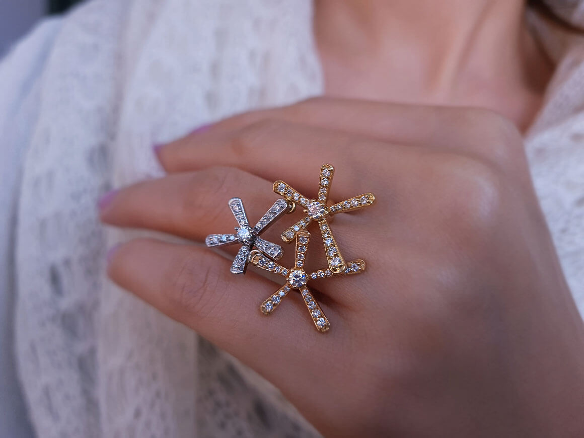 Diamond Tria Flower Ring