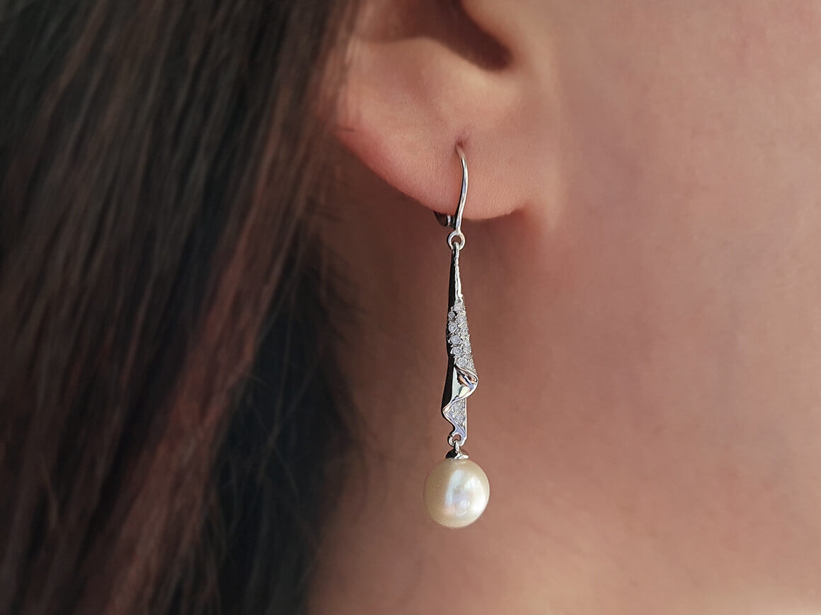 Boucles d'oreilles diamants et perles