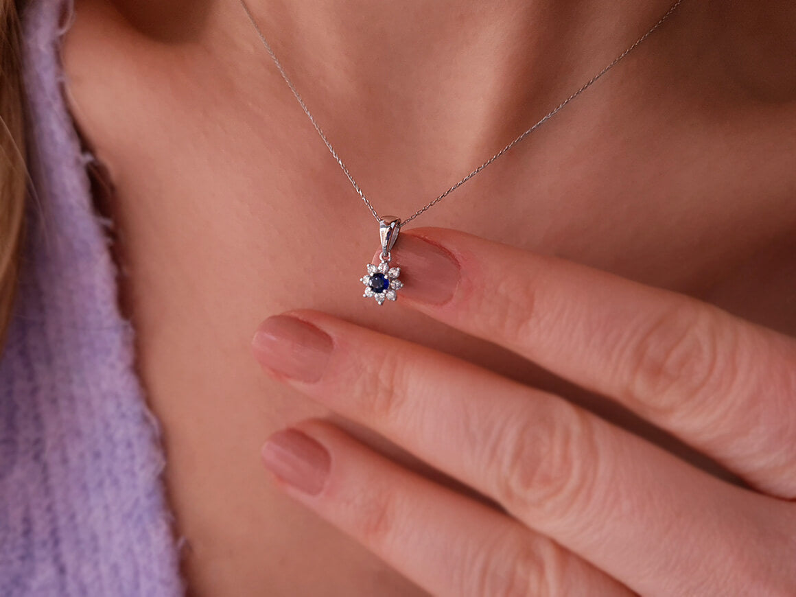 Collier diamant et saphir