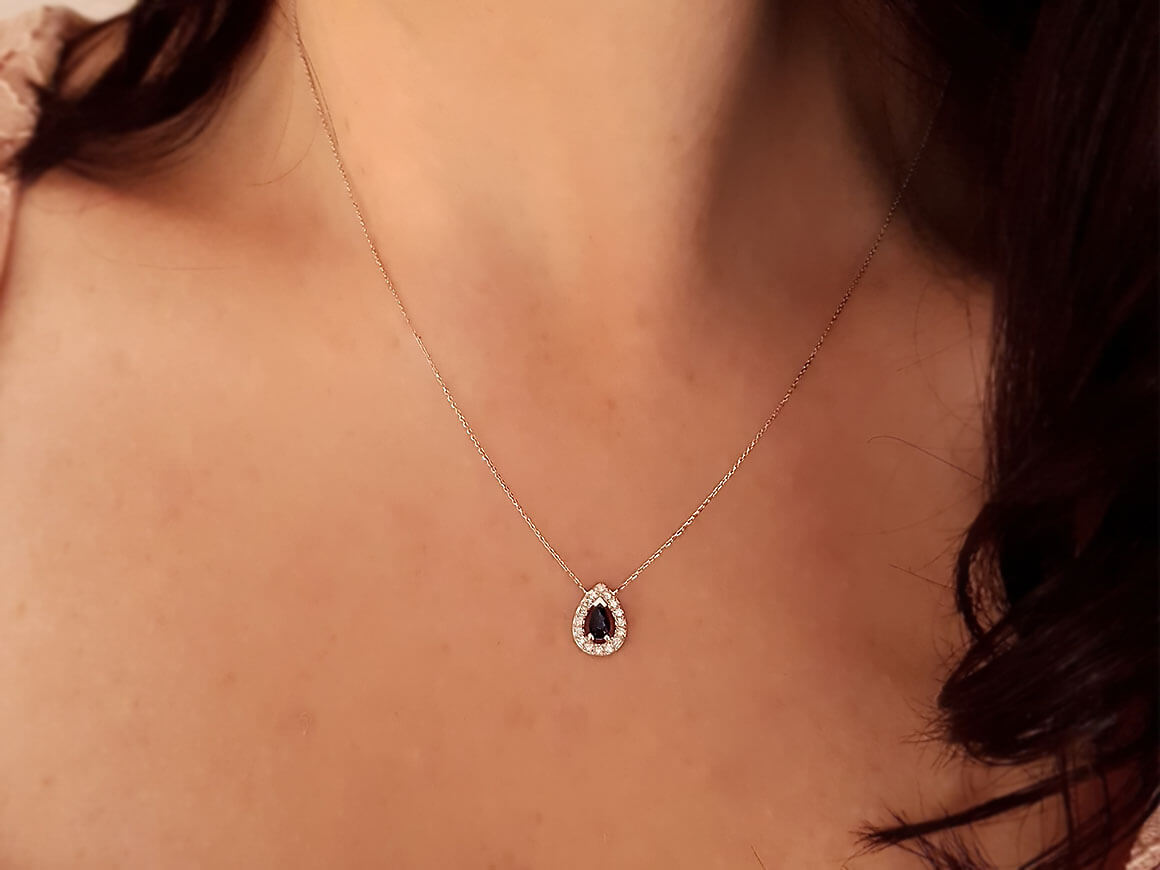 Collier diamant et saphir