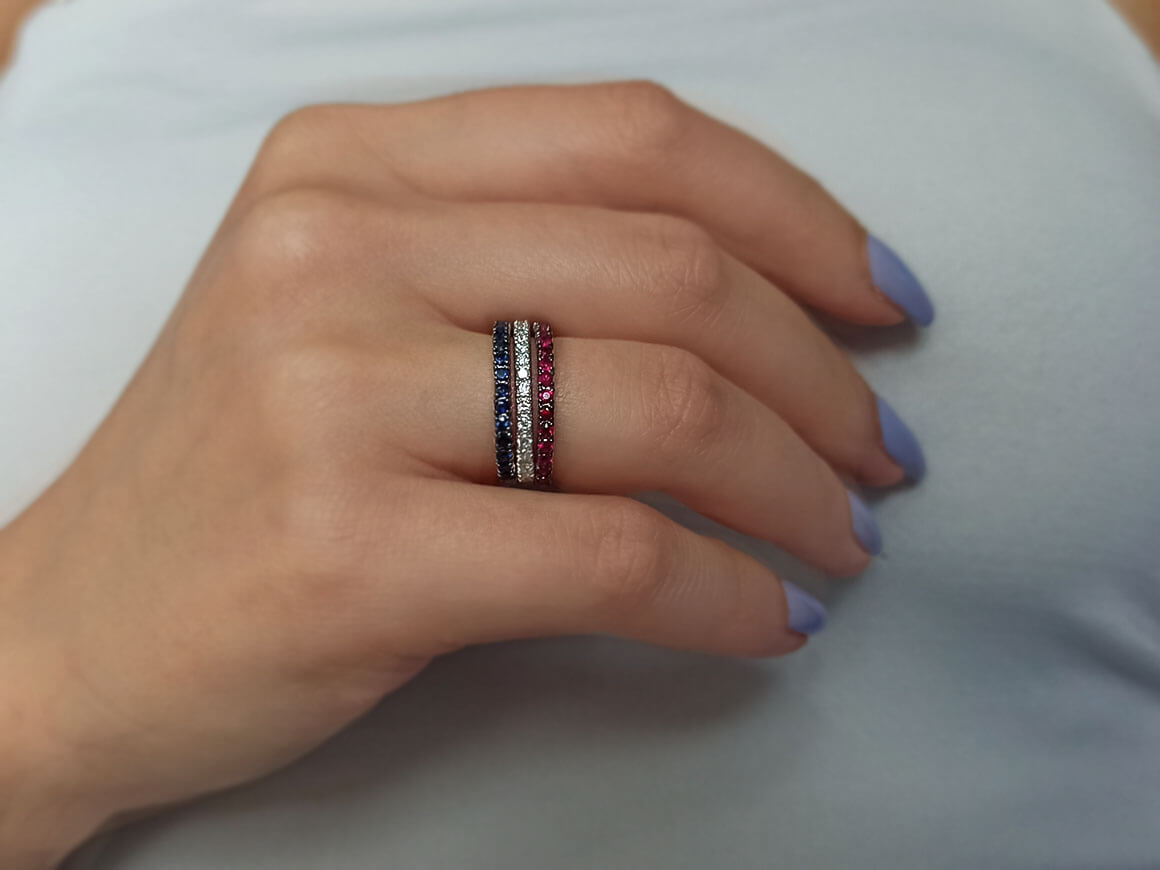 Diamant Rubin und Saphir Halbrundum Ring