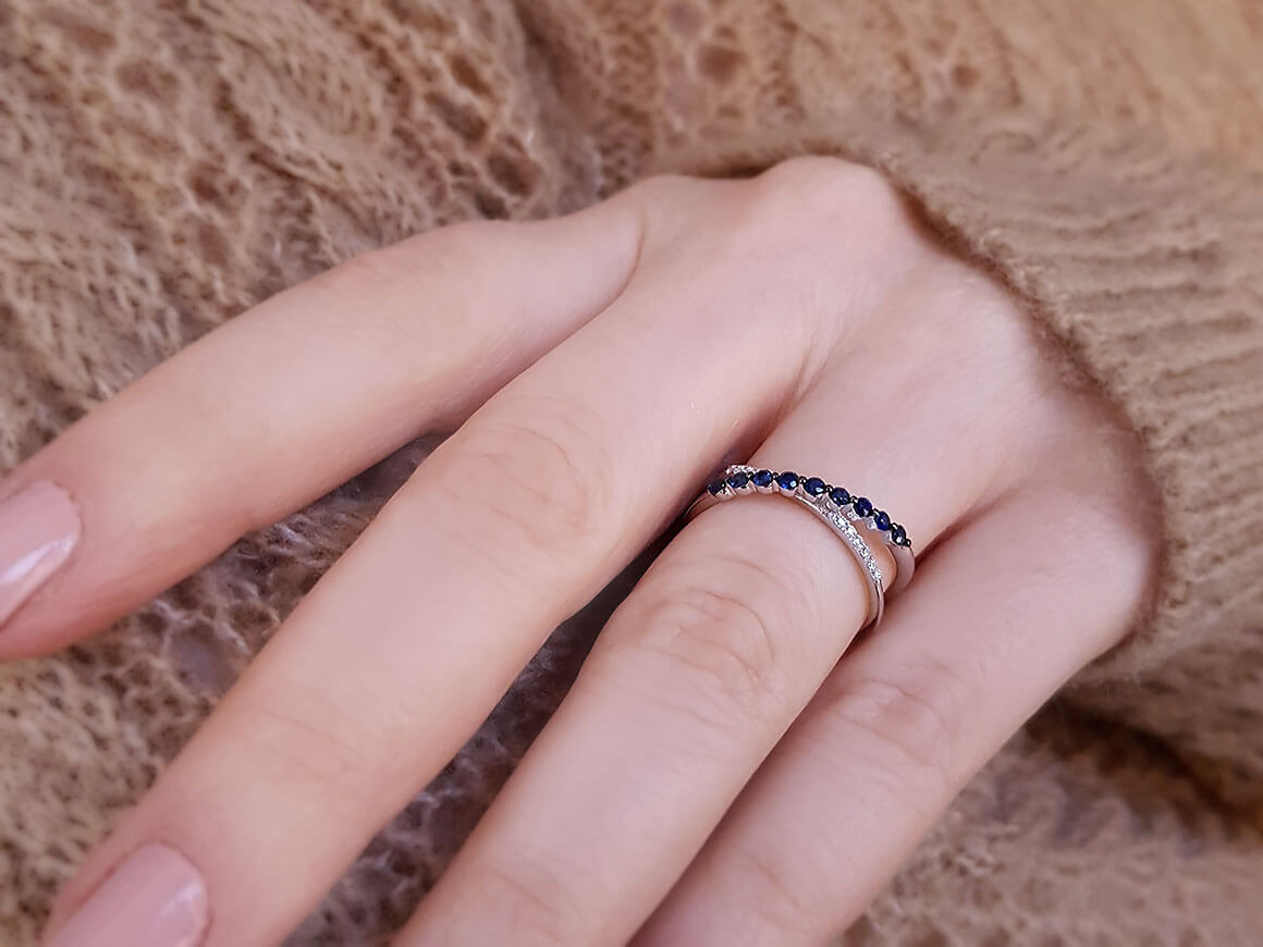 Diamond and Sapphire Half Round Alliance
