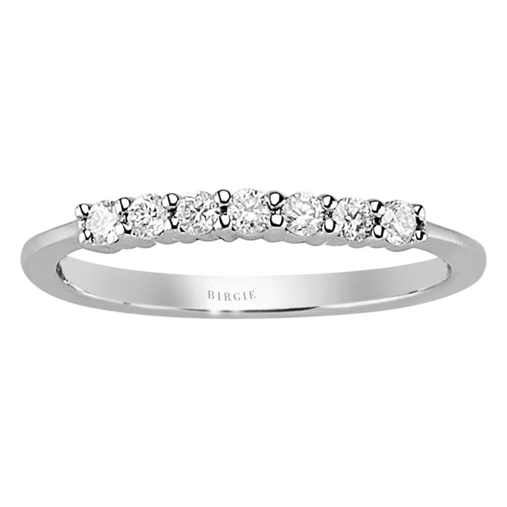 Bague de fiançailles à sept diamants de 0,14 carat