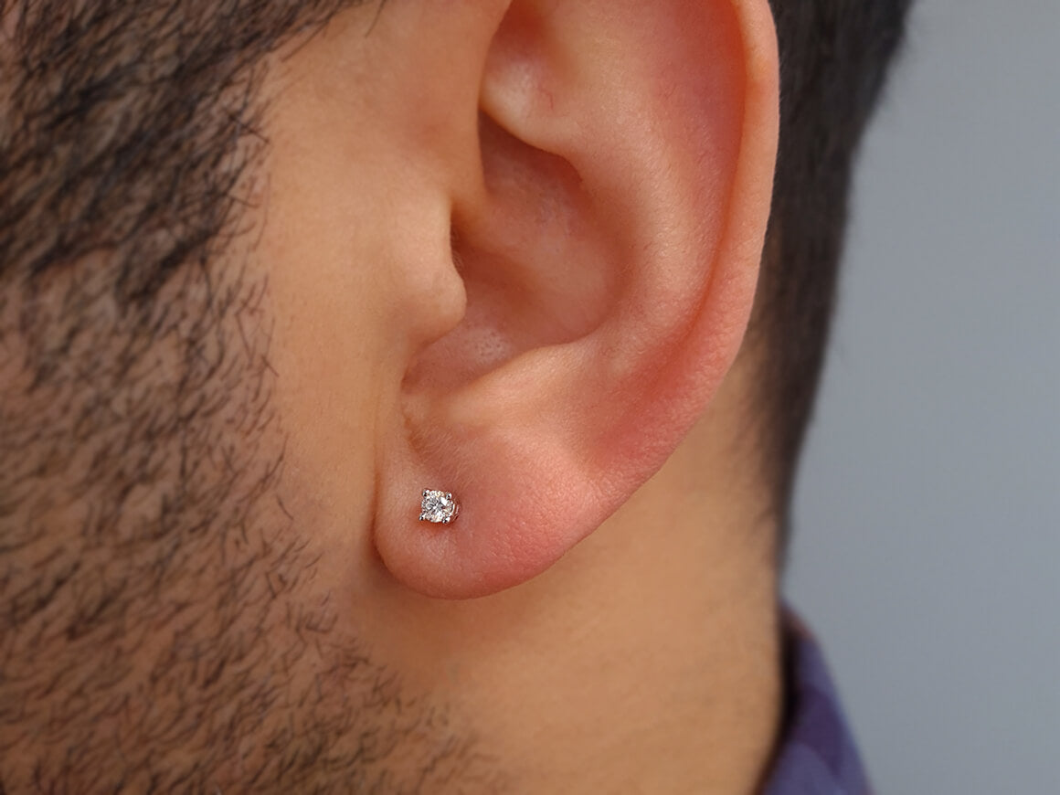 Boucles d'oreilles clous homme diamant 0,10 carat