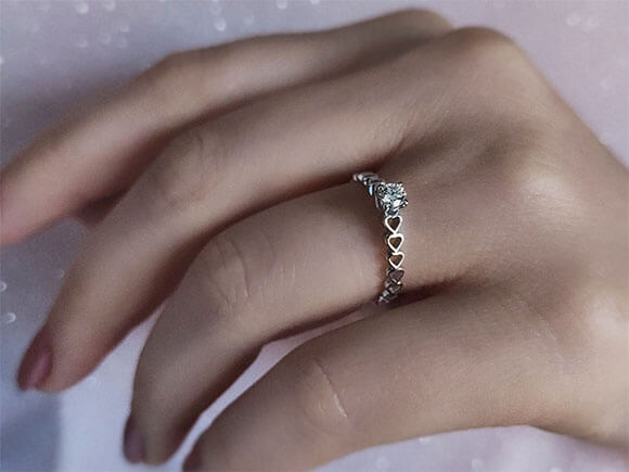 0.15 carat solitaire diamond ring
