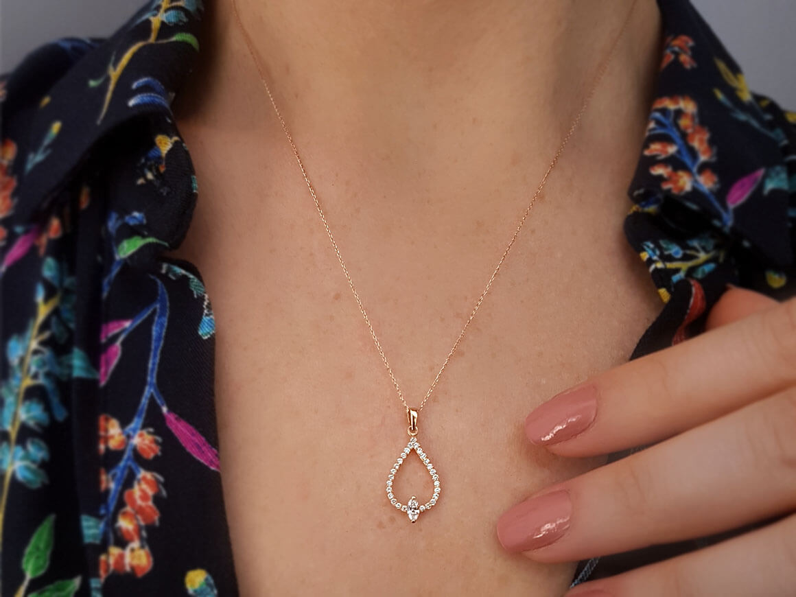 Collier goutte de diamants Marquise