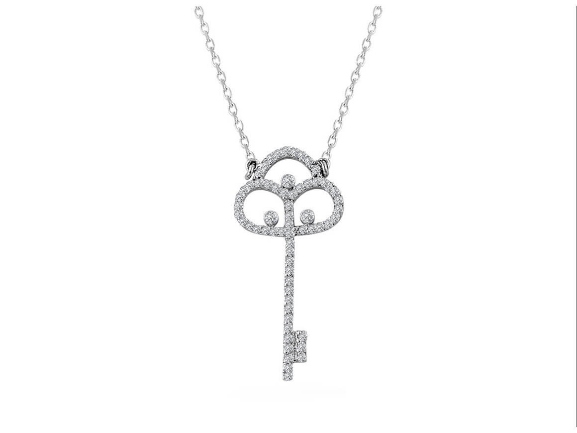 Collier clé de souhait en diamant