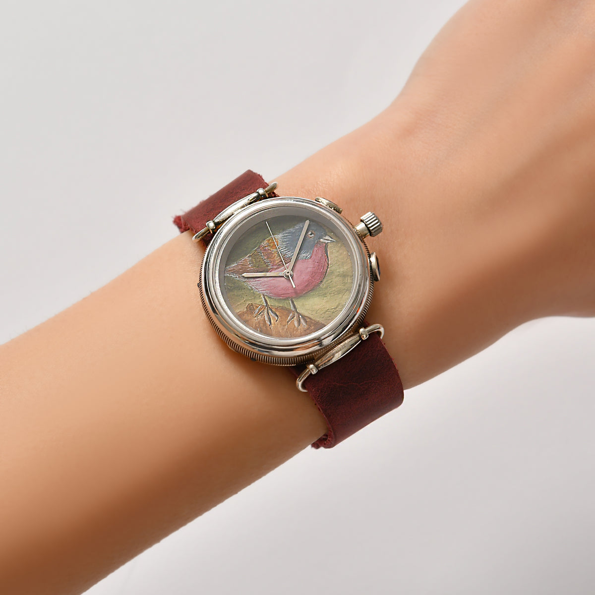 American Robin Women Silver Watch