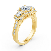 Bague halo trois diamants en or jaune