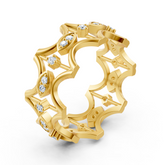 Bague en or jaune avec diamants et motif filigrané