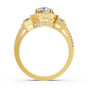 Bague trois pierres et halo de diamants en or jaune