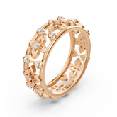 Noble rose gold ring with diamonds in a flower design – delicate elegance