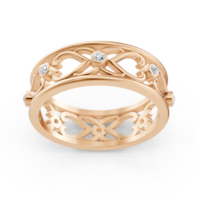 Elegant rose gold ring with round diamonds in bezel design