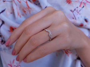 Baguette Diamant Mezzaluna Ring