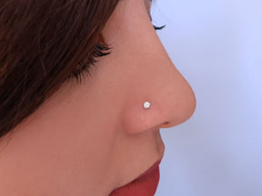 0.06 Karat Diamant Nasenpiercing