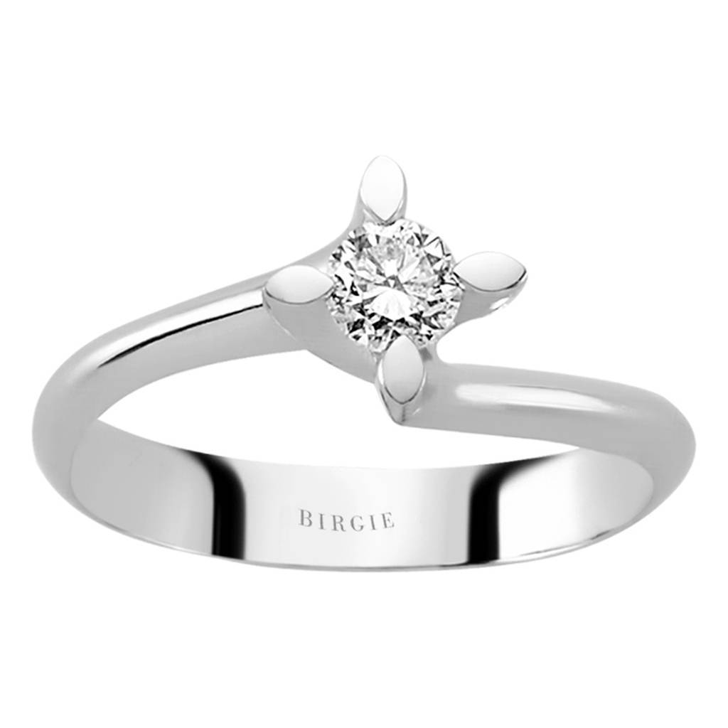 0.28 Carat G Color Diamond Solitaire Ring