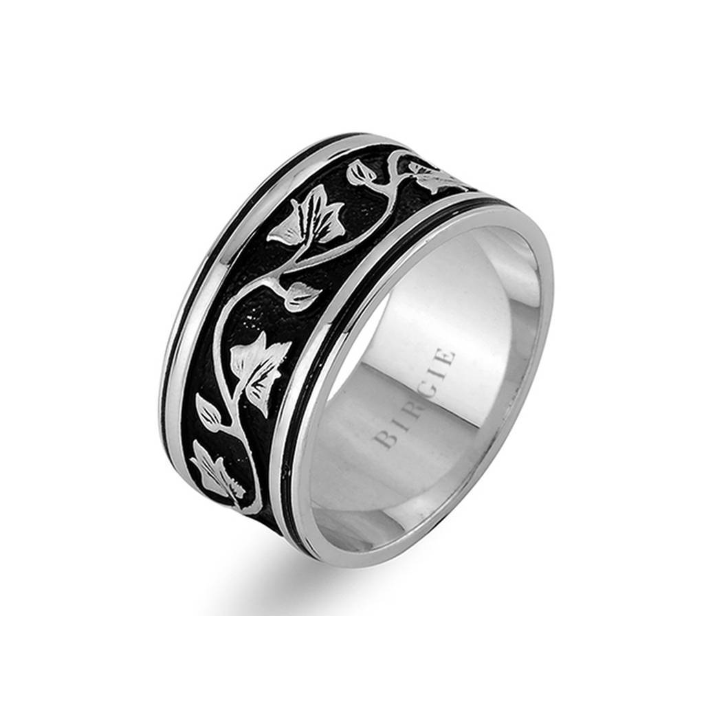 Leaf Design White Gold Wedding Band