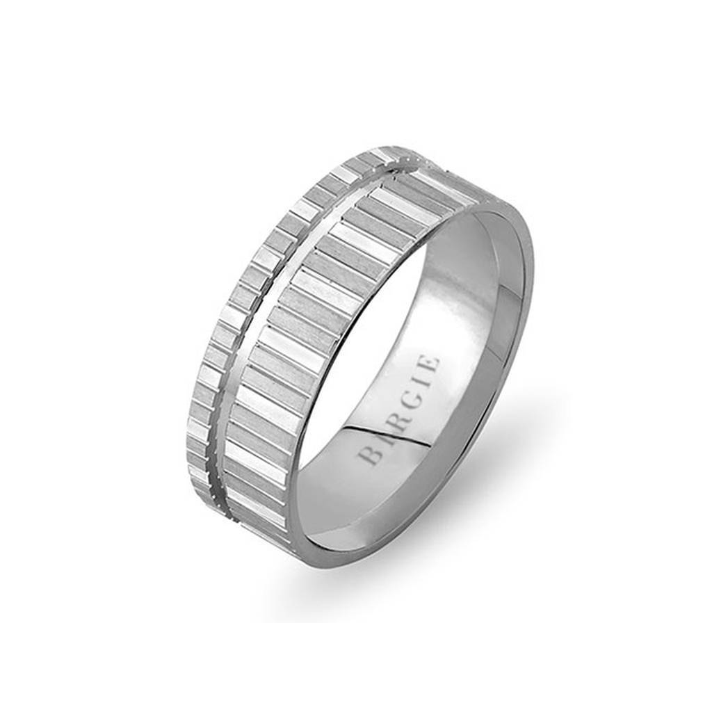 Grooved White Gold East Wedding Band