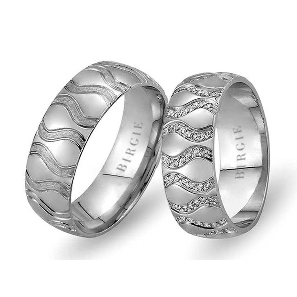 White Gold Akrep Wedding Band w/ Diamonds